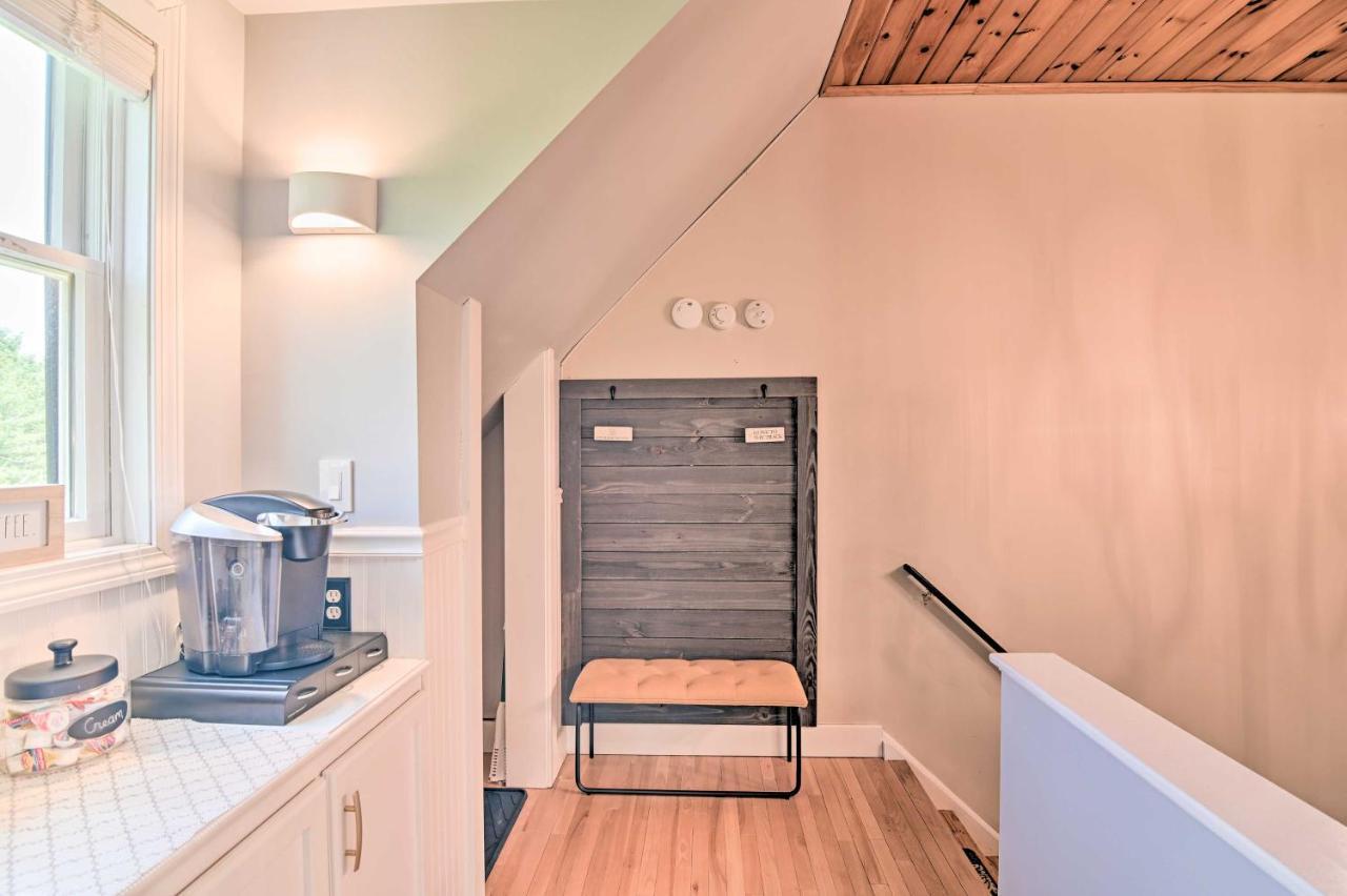 Stylish Studio With Fireplace About 3 Mi From Dtwn! Саратога-Спрингс Экстерьер фото
